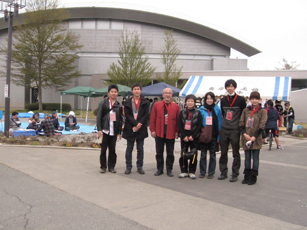 20110508-member3.jpg