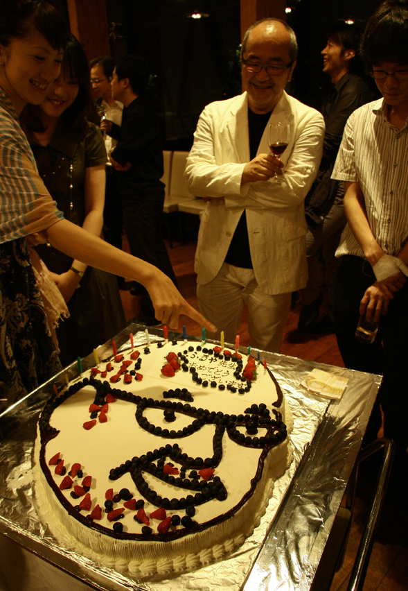 20110720-oiwai_cake4.jpg